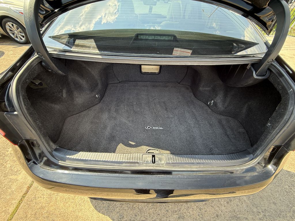 2018 Lexus ES Image 11