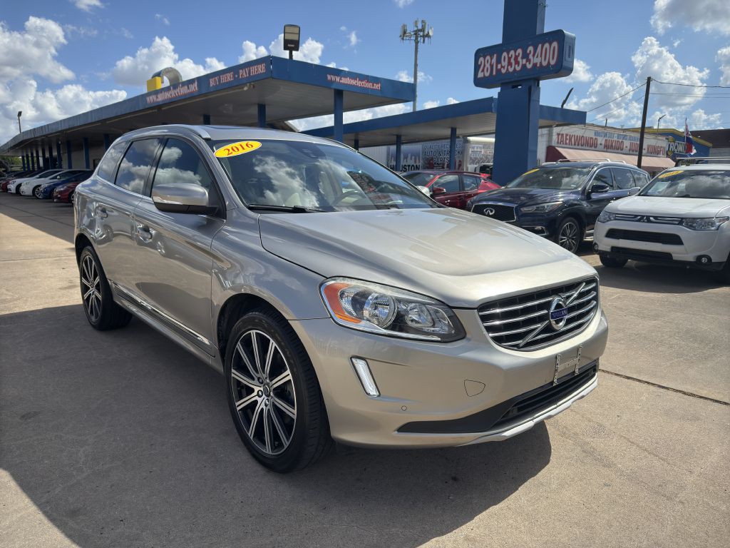 2016 Volvo XC60 Image 1