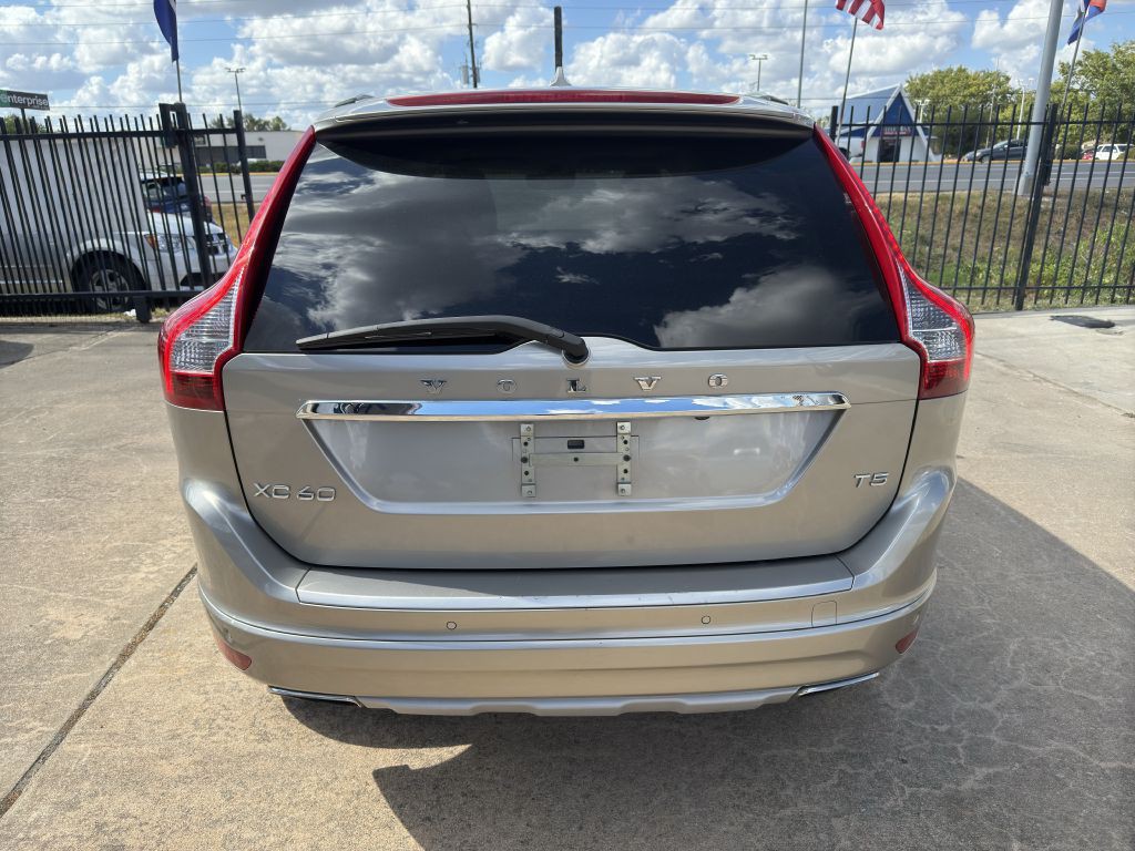 2016 Volvo XC60 Image 6