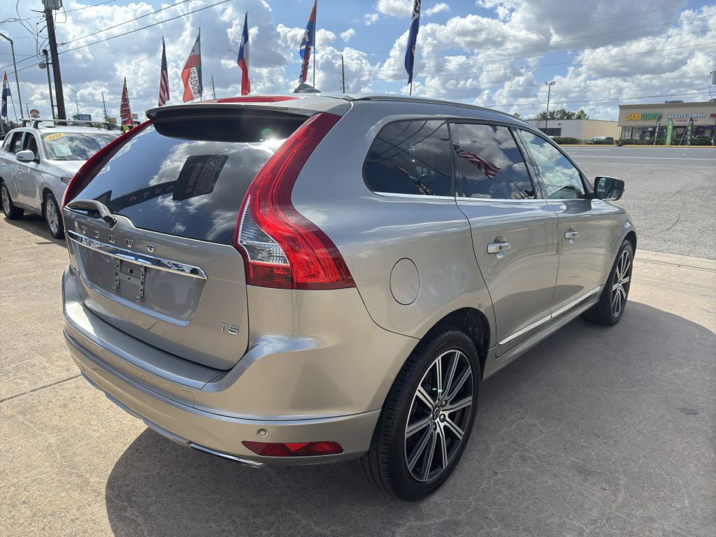 2016 Volvo XC60 Image 7
