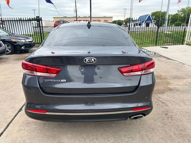 2018 Kia Optima Image 7