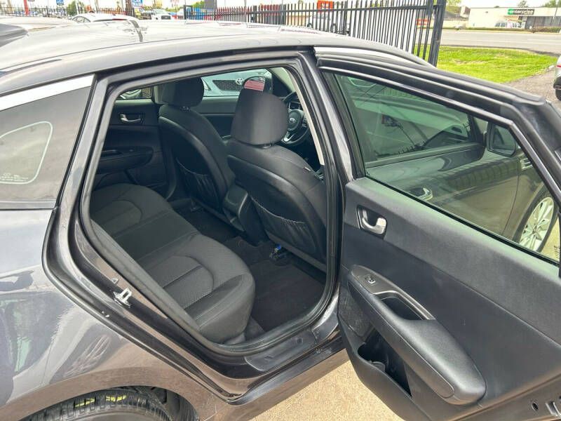 2018 Kia Optima Image 11