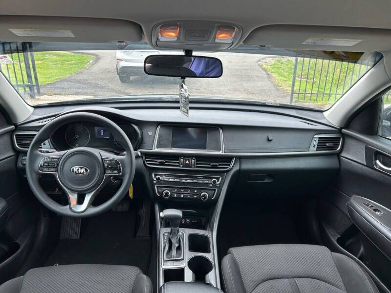 2018 Kia Optima Image 19