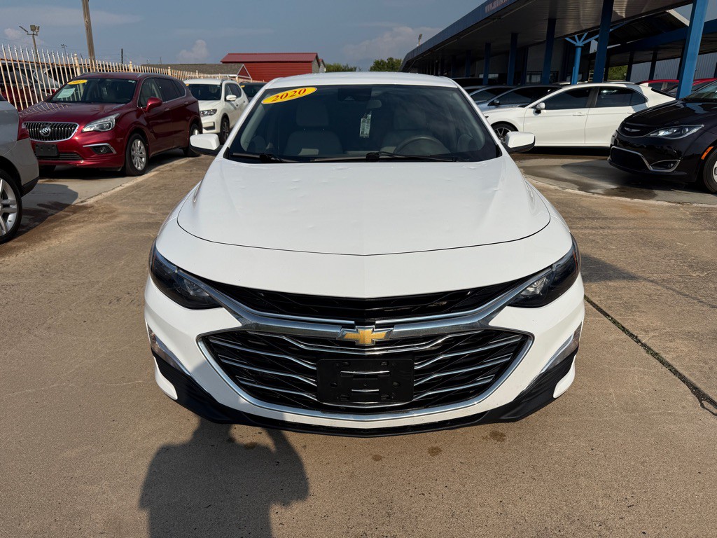 2020 Chevrolet Malibu Image 2
