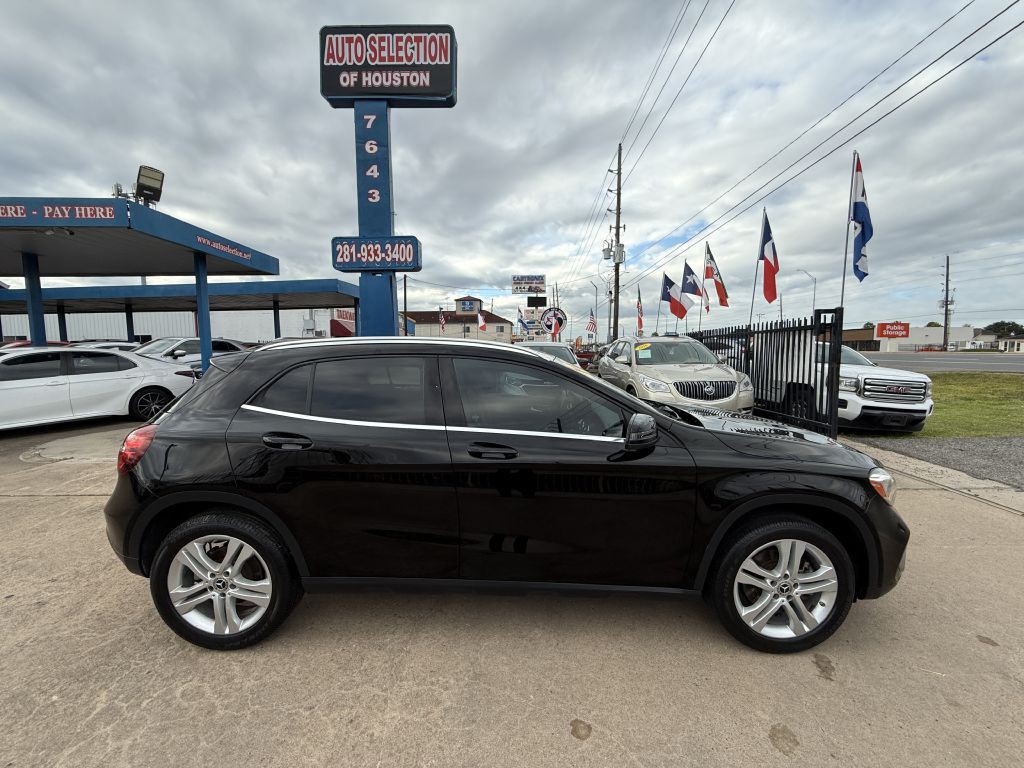 2020 Mercedes-Benz GLA-Class Image 8