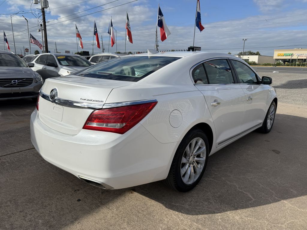 2016 Buick Lacrosse Image 7