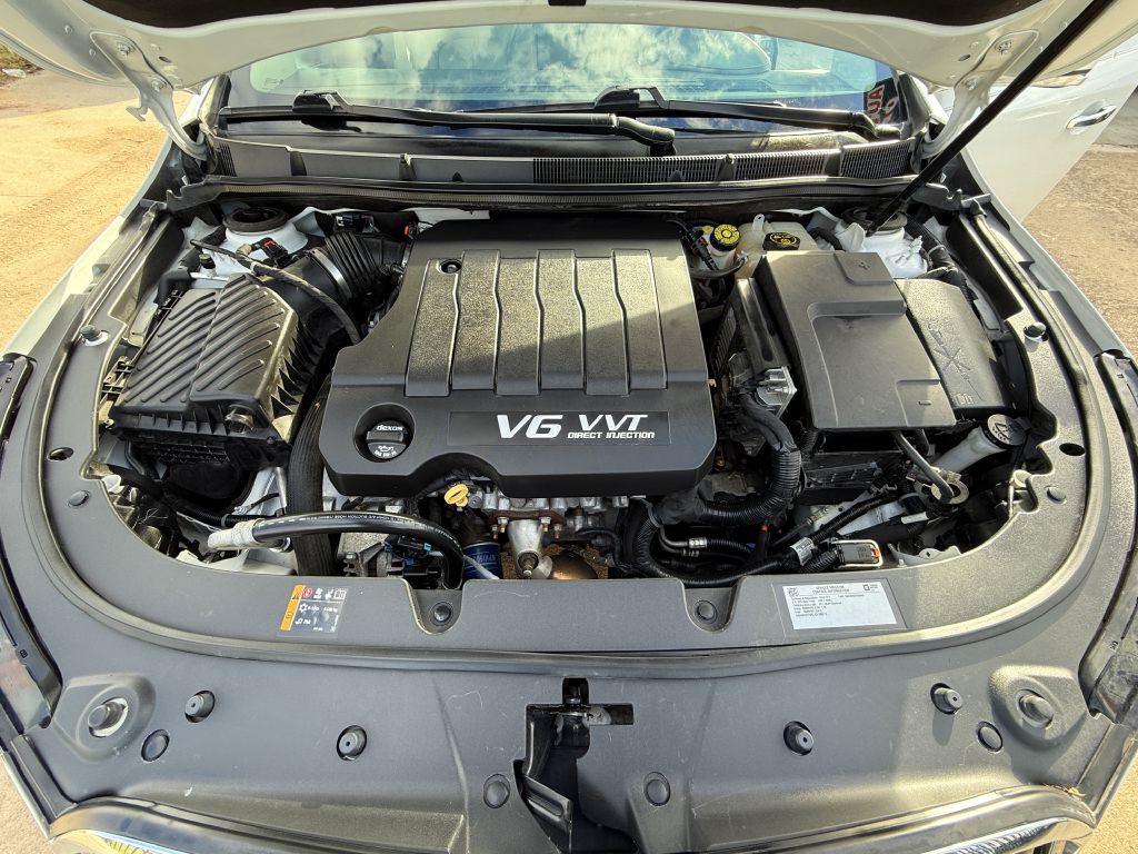 2016 Buick Lacrosse Image 16