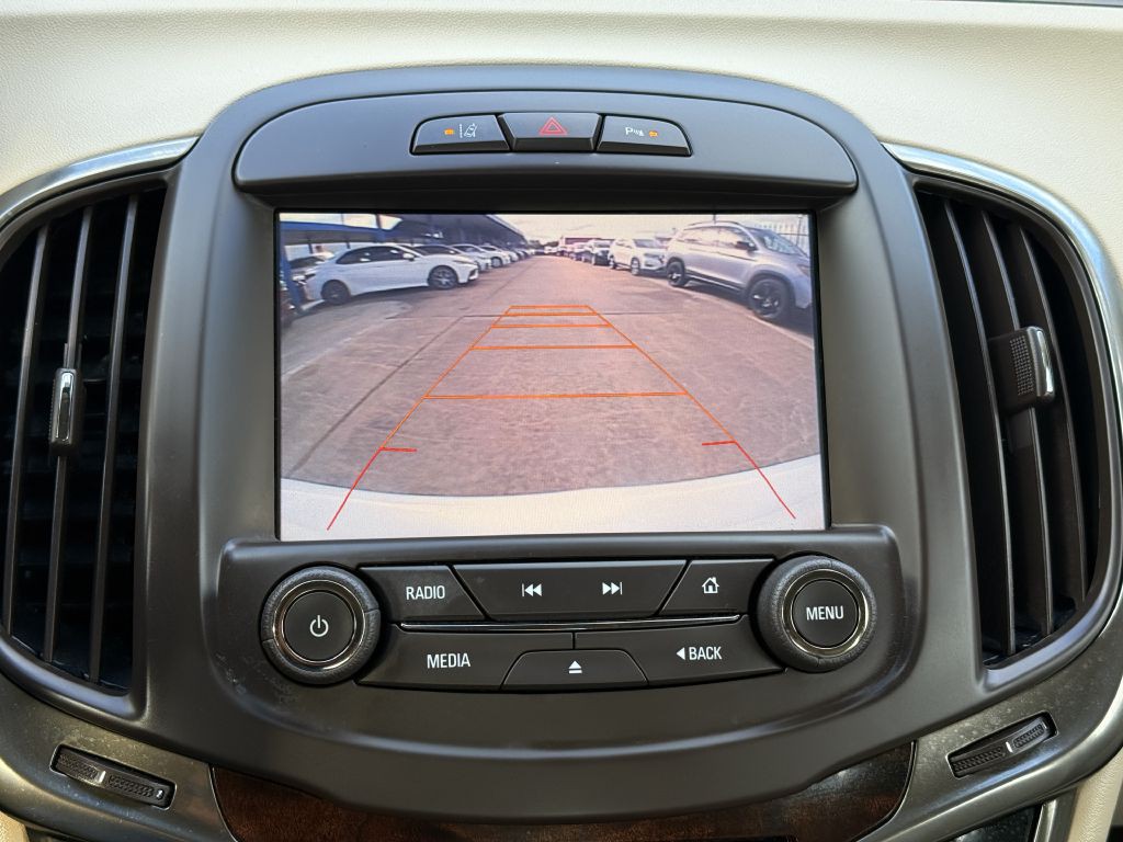 2016 Buick Lacrosse Image 19