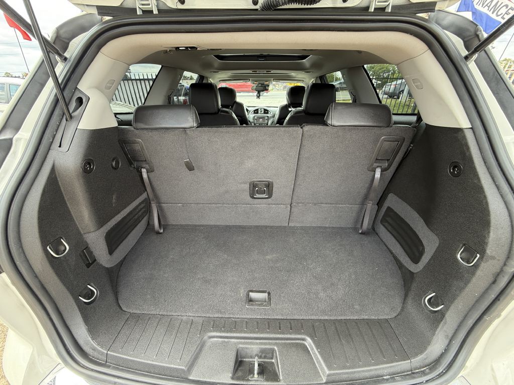 2014 Buick Enclave Image 12