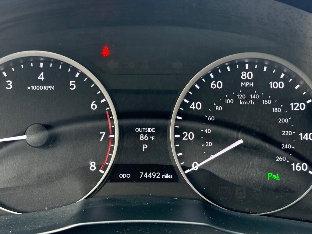 2014 Lexus ES Image 20