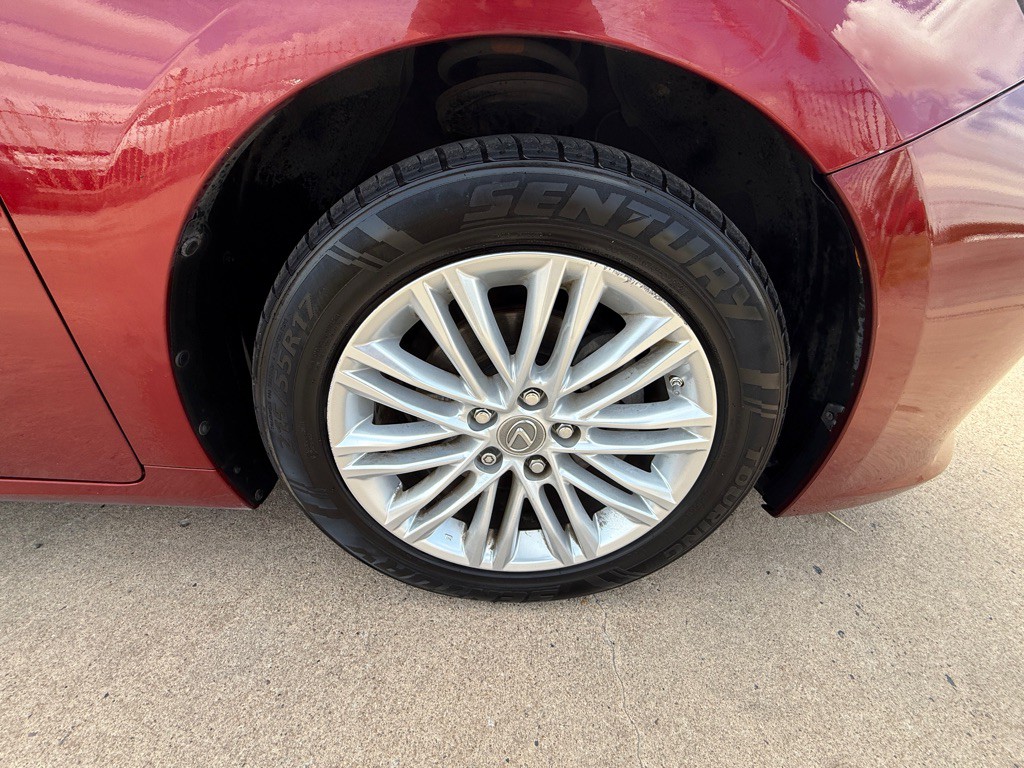 2014 Lexus ES Image 22