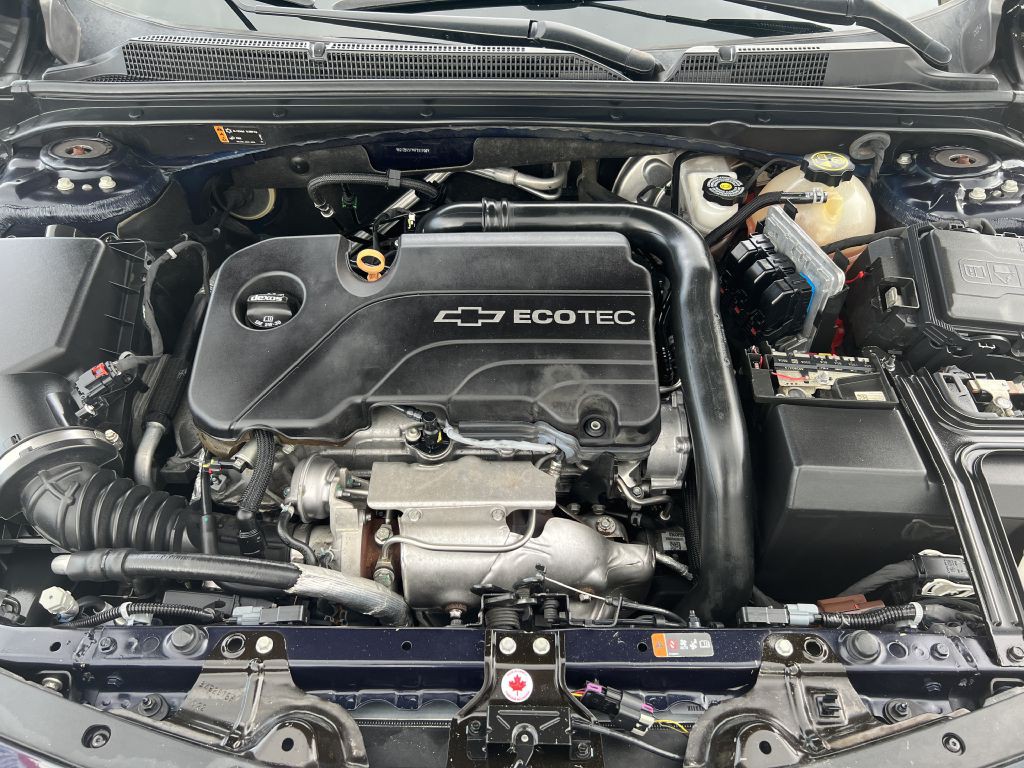 2017 Chevrolet Malibu Image 17