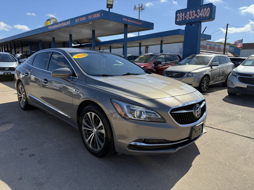 2018 Buick Lacrosse Image 1