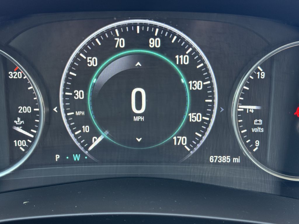 2018 Buick Lacrosse Image 18