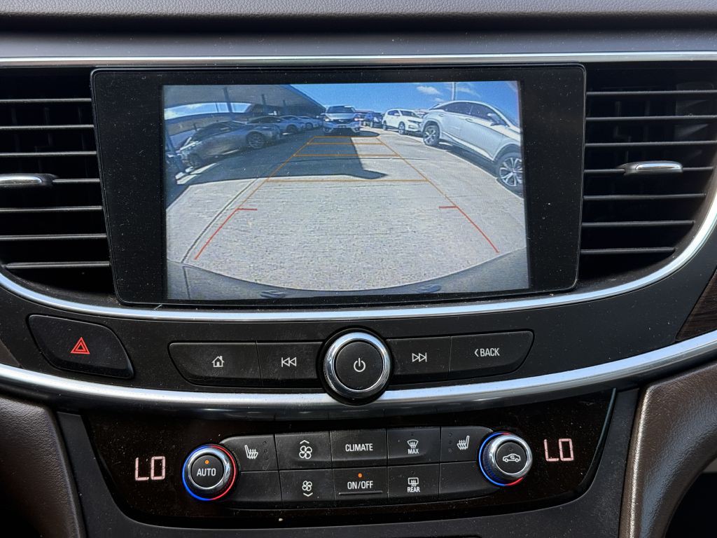 2018 Buick Lacrosse Image 19