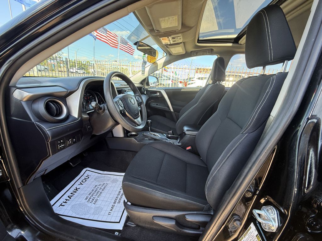 2015 Toyota Rav4 Image 15