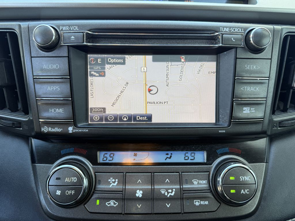 2015 Toyota Rav4 Image 21