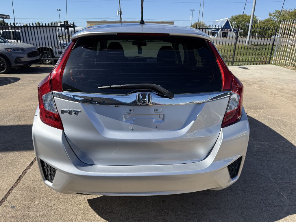 2016 Honda Fit Image 6