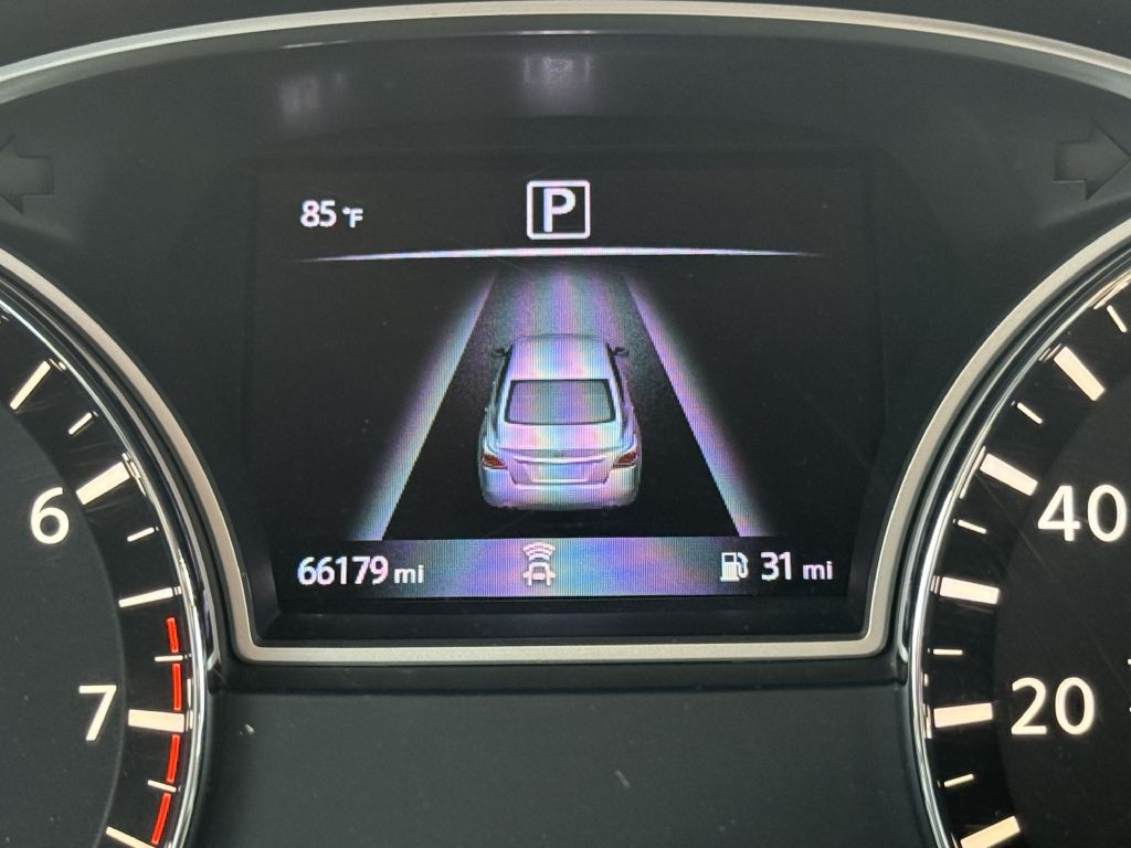 2018 Nissan Altima Image 18