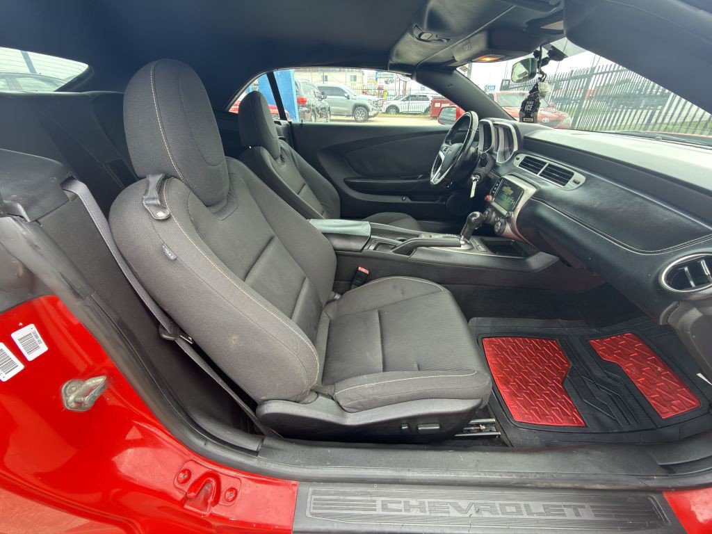 2015 Chevrolet Camaro Image 9