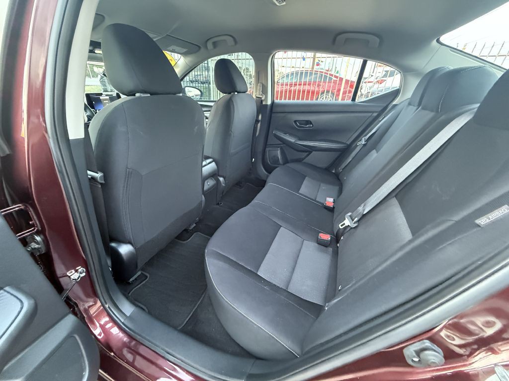 2025 Nissan Sentra Image 12
