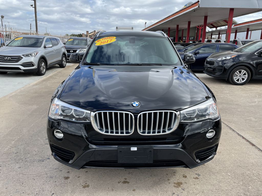 2017 BMW X3 Image 2
