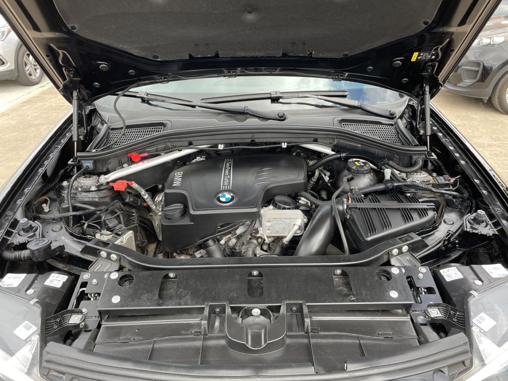 2017 BMW X3 Image 19