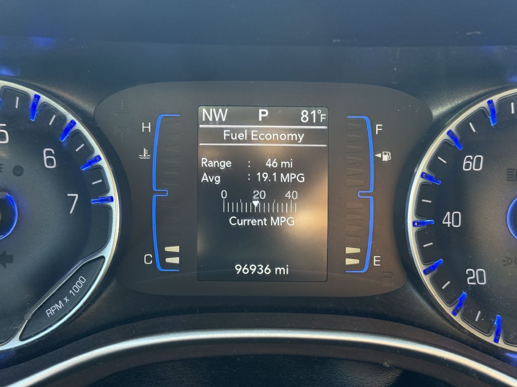 2017 Chrysler Pacifica Image 21