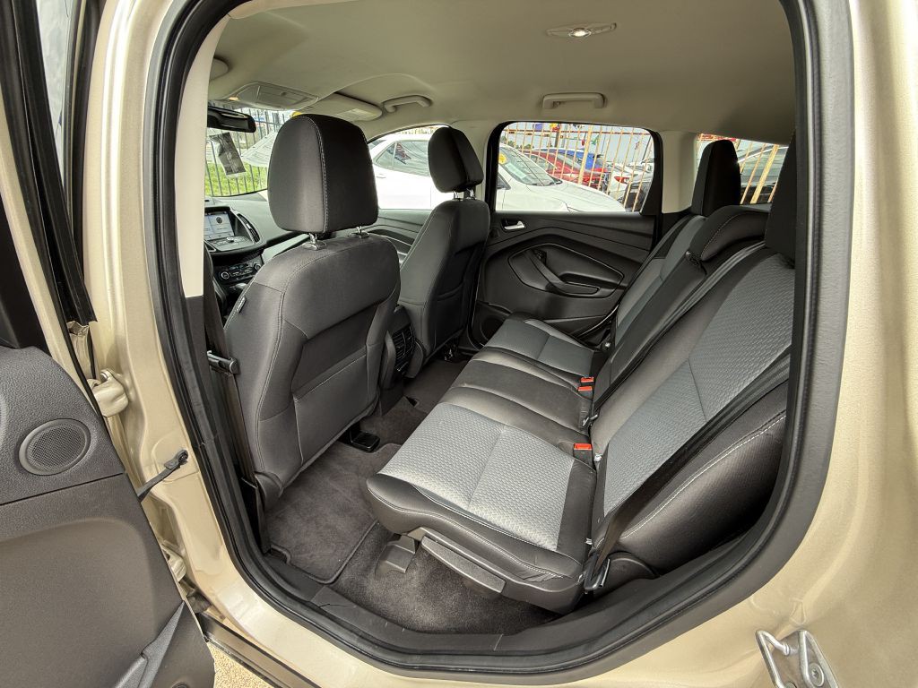2017 Ford Escape Image 12