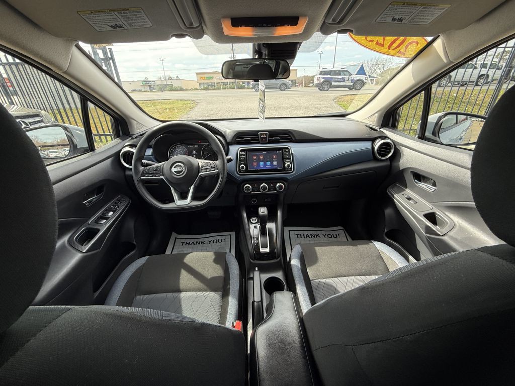 2025 Nissan Versa Image 12