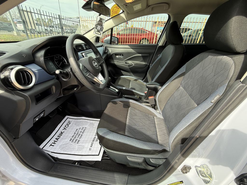 2025 Nissan Versa Image 13