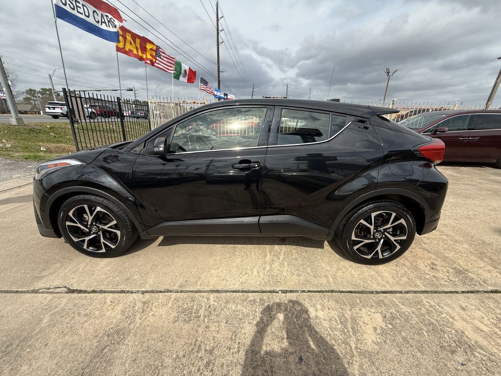 2019 Toyota C-HR Image 4