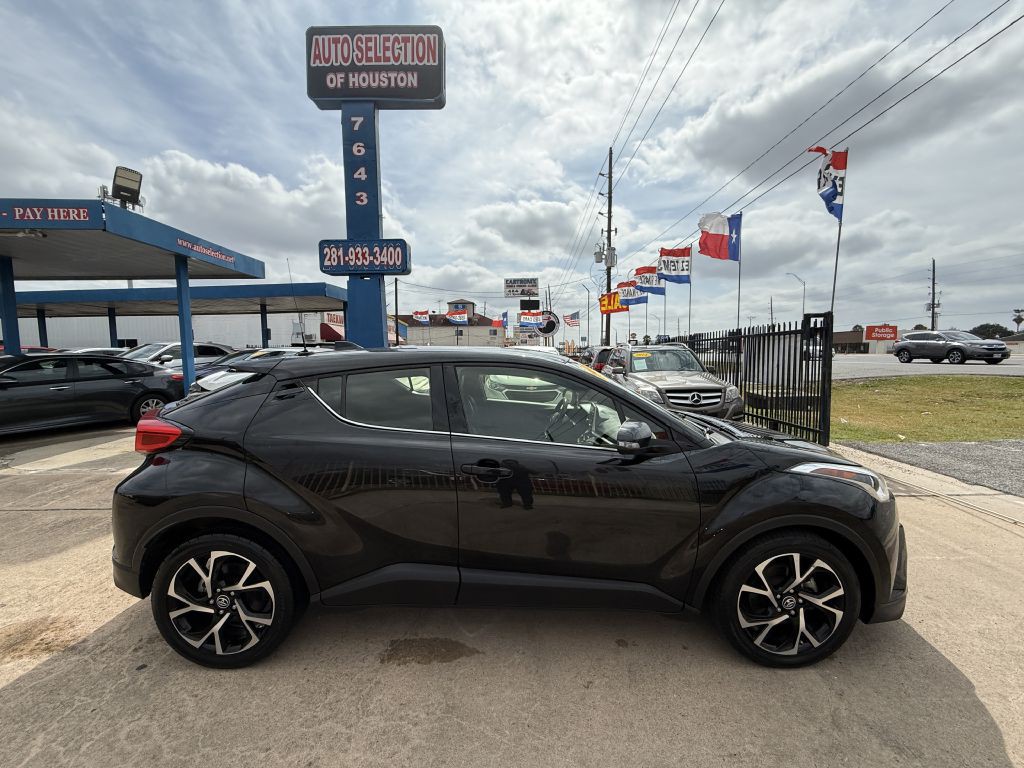 2019 Toyota C-HR Image 8