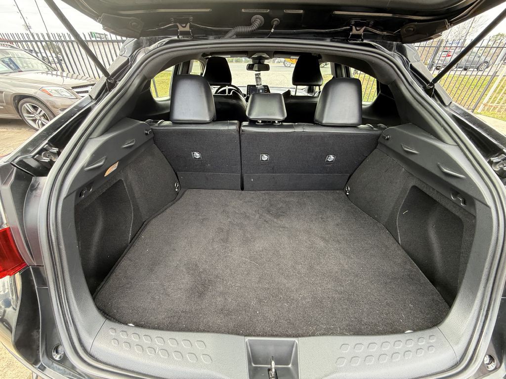 2019 Toyota C-HR Image 11