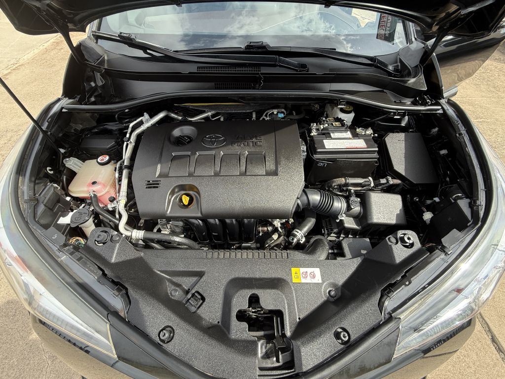 2019 Toyota C-HR Image 17