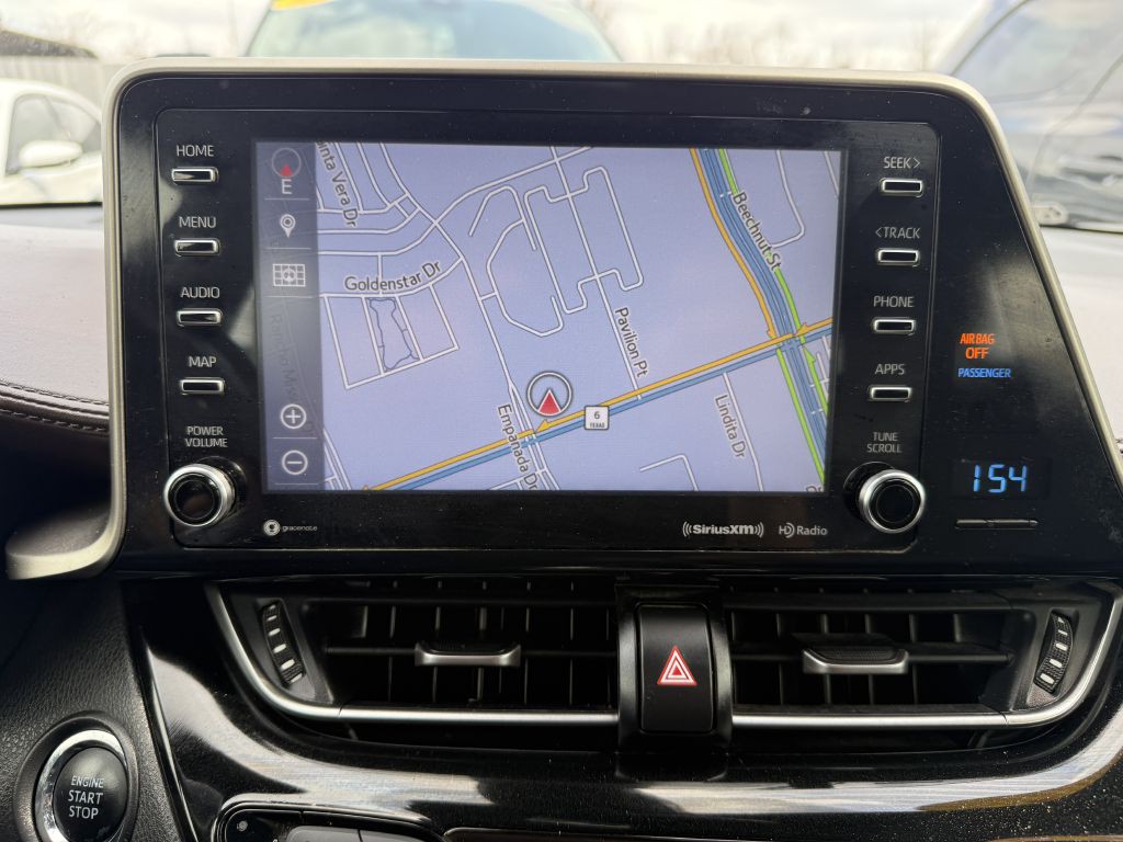 2019 Toyota C-HR Image 20