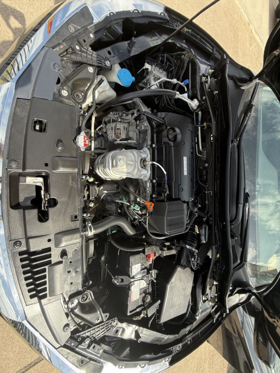 2017 Honda Accord Image 16