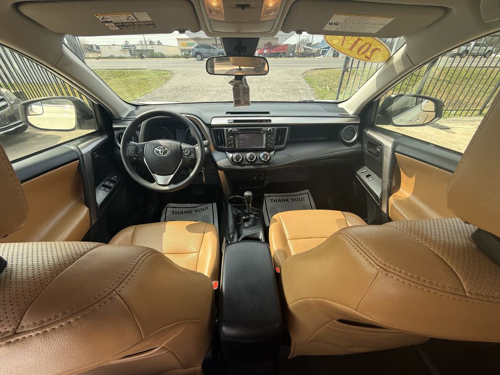 2017 Toyota Rav4 Image 13