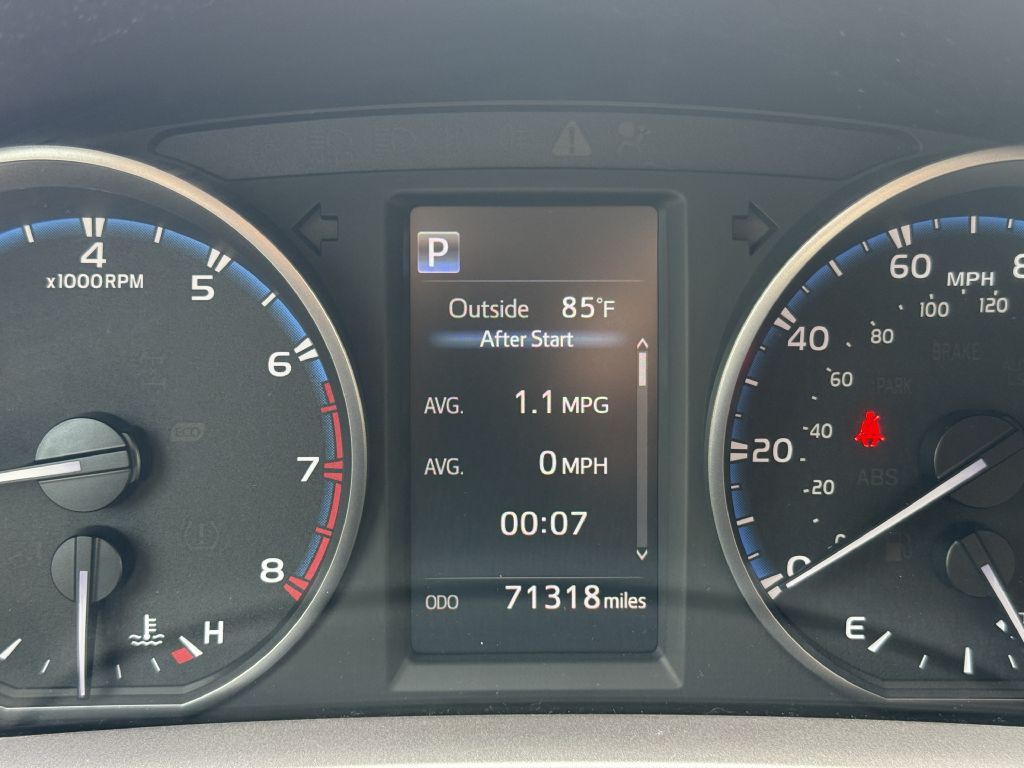 2017 Toyota Rav4 Image 18