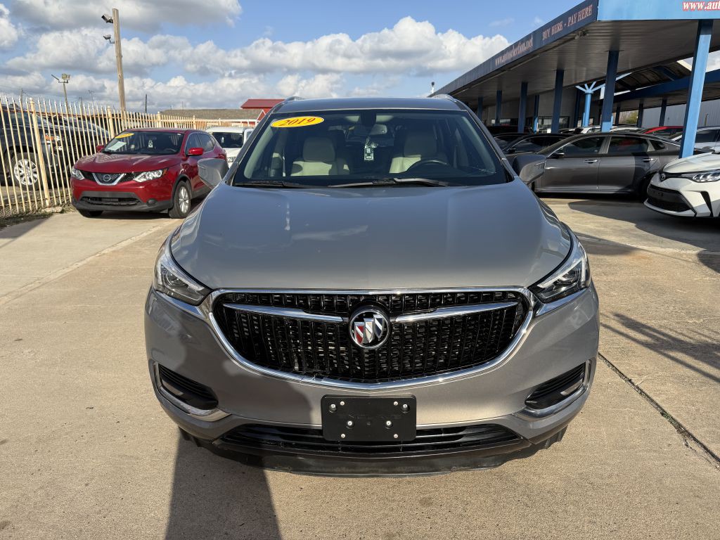 2019 Buick Enclave Image 2