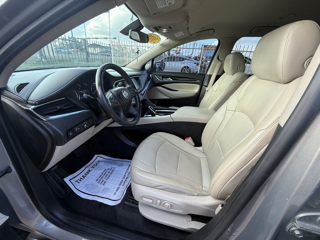 2019 Buick Enclave Image 16