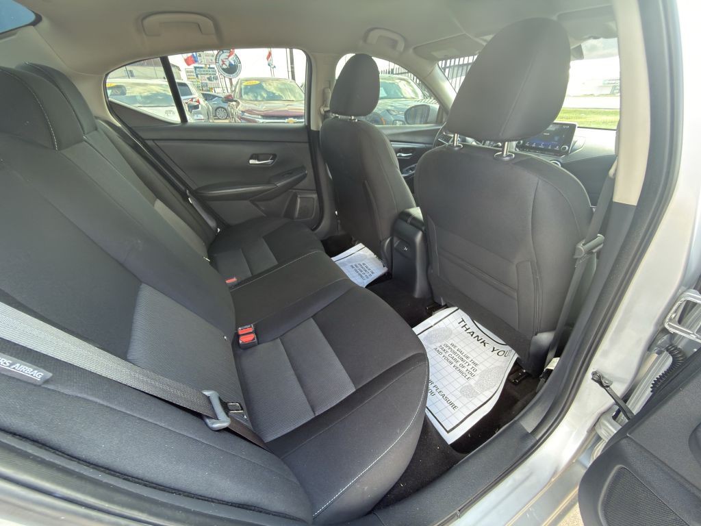 2023 Nissan Sentra Image 9