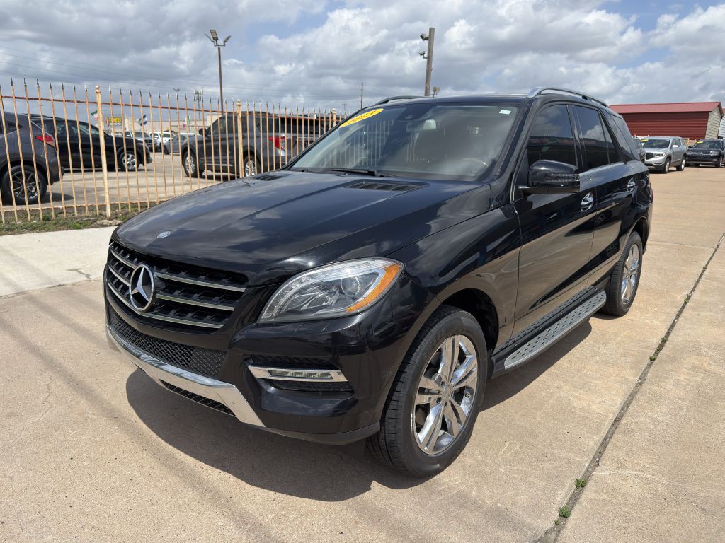2013 Mercedes-Benz M-Class Image 3
