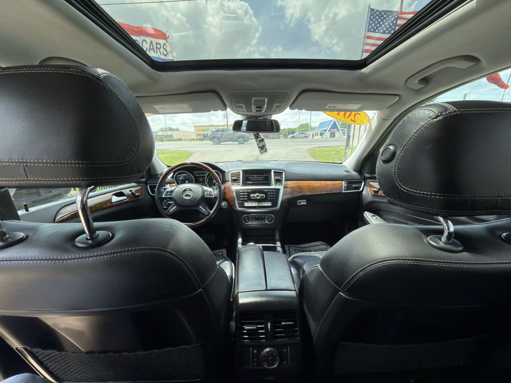 2013 Mercedes-Benz M-Class Image 15