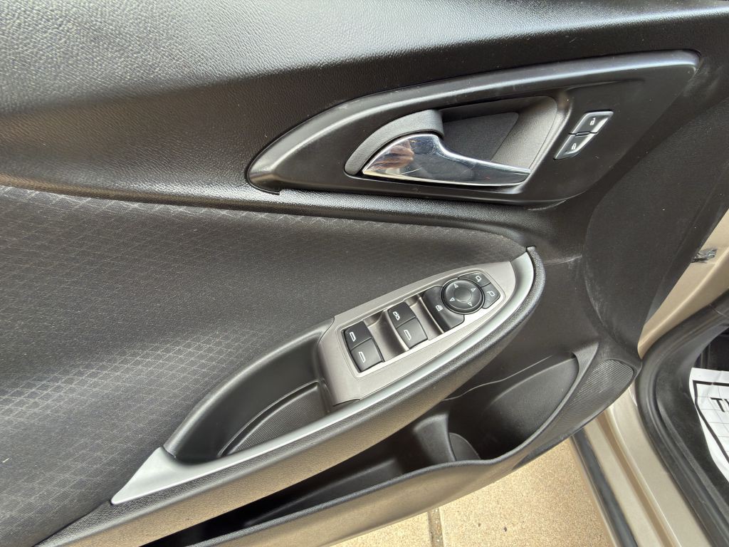 2024 Chevrolet Malibu Image 15