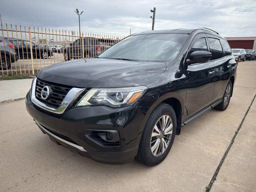 2019 Nissan Pathfinder Image 3
