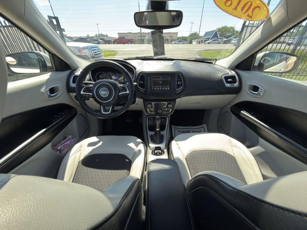 2018 Jeep Compass Image 13
