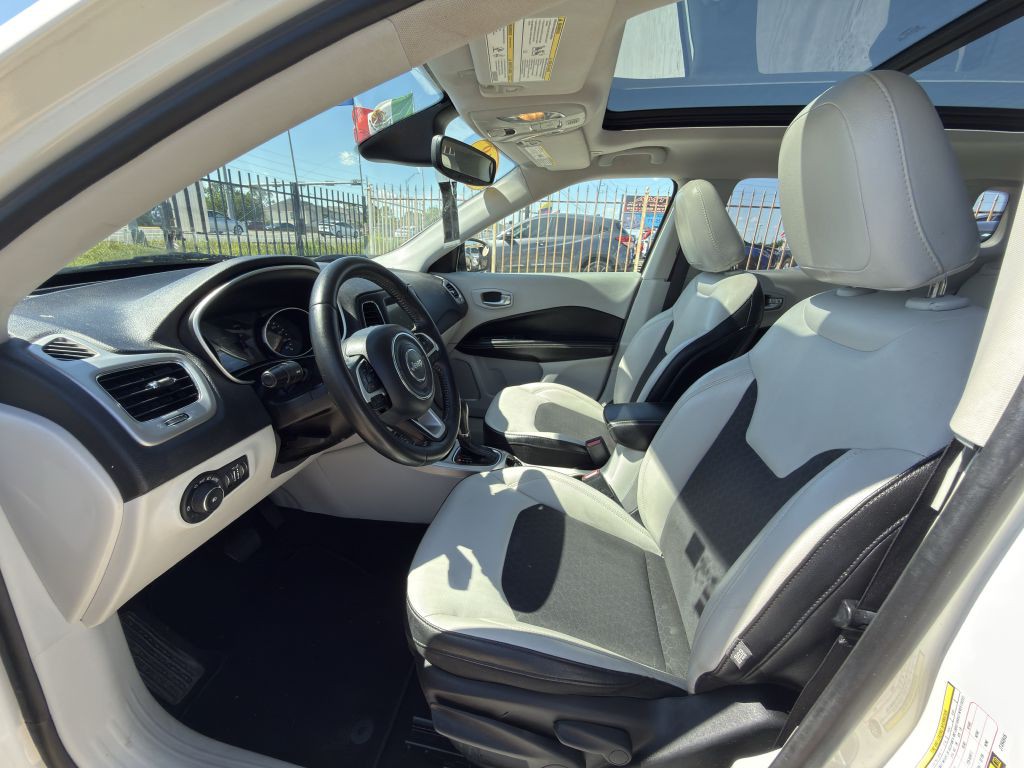 2018 Jeep Compass Image 14
