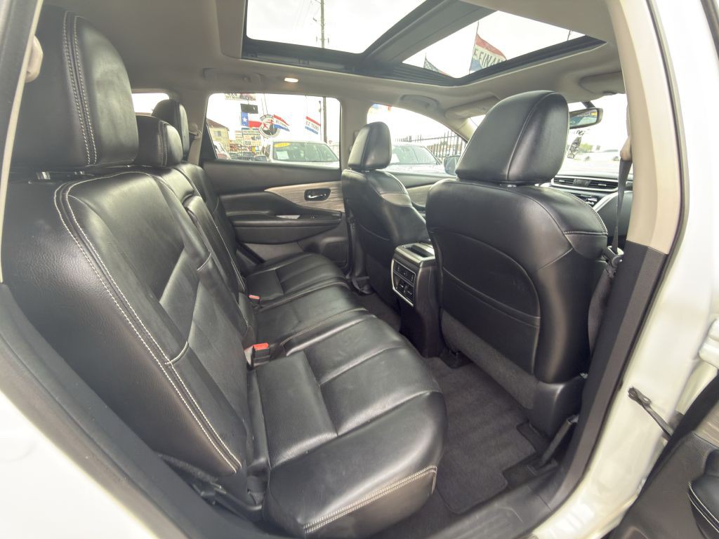 2017 Nissan Murano Image 10