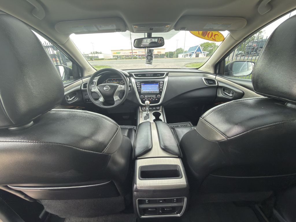 2017 Nissan Murano Image 14